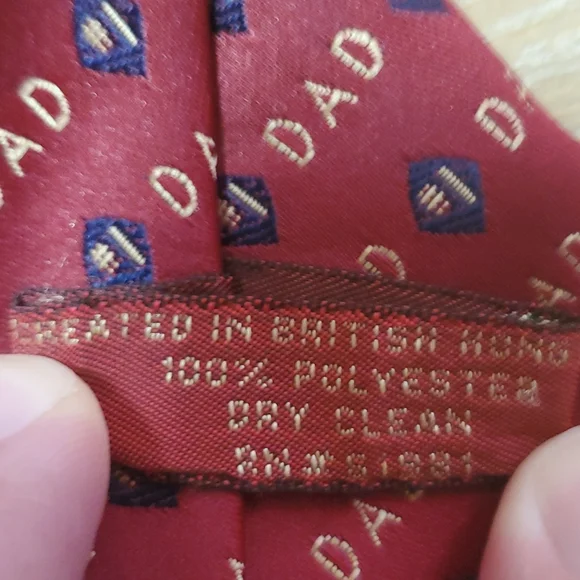 Brand Unknown. Vintage. Created in British Hong Kong - Picture 4 of 5
